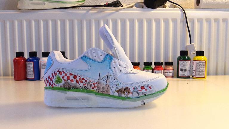 Gepersonaliseerde sneakers hot sale