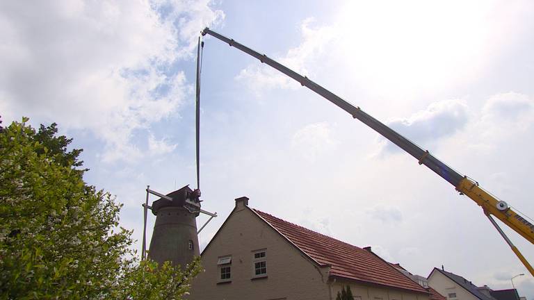 Molen de Victor in Someren krijgt weer wieken