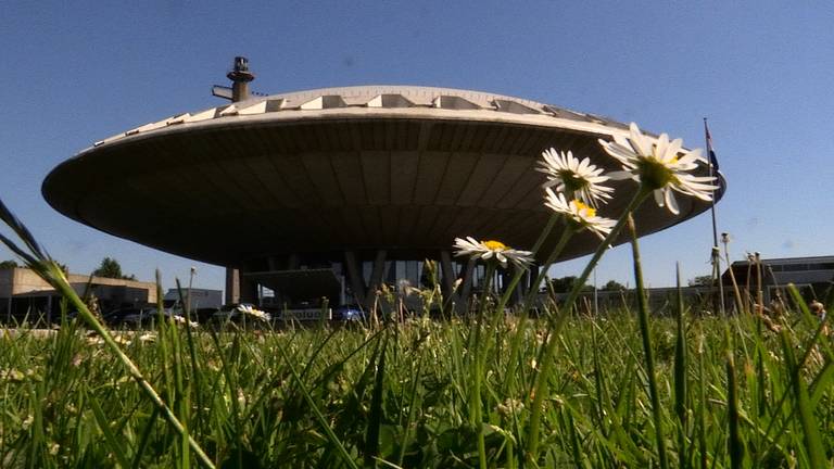 Het Evoluon (foto: Dirk Verhoeven)