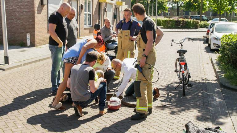 Buurtbewoners sloegen alarm. (Foto: Pim Verkoelen)