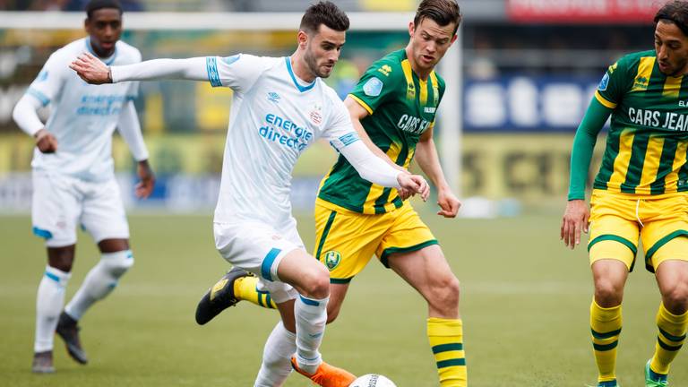 Gastón Pereiro ontbreekt in de WK-selectie van Uruguay (foto: VI Images).