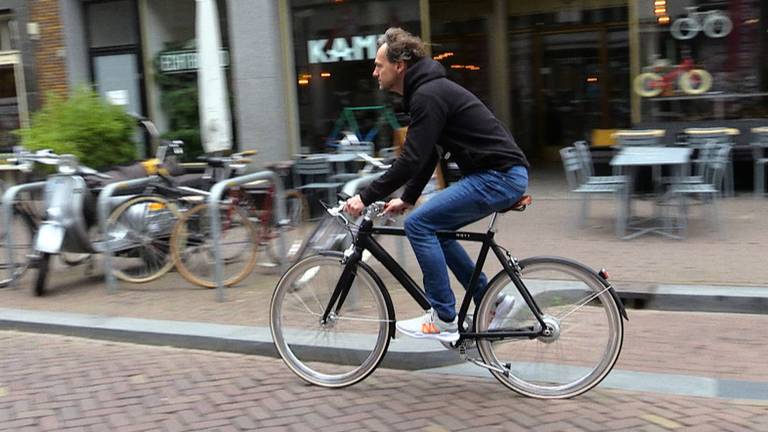 Frans Nomden ontwikkelde samen met Marc Jacobs de elektrische WATT-fiets. (foto: Eva de Schipper)