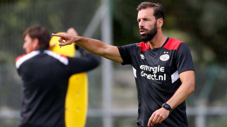 Ruud van Nistelrooy begint aan zijn eerste trainersklus (foto: VI Images).