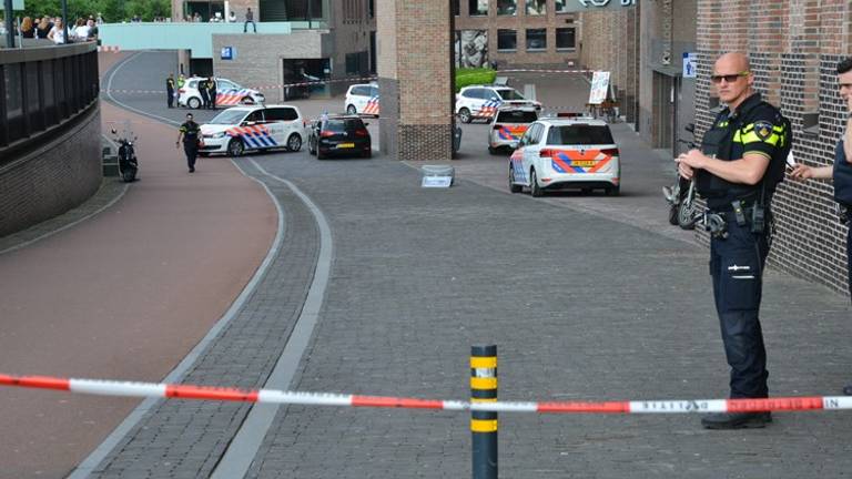 Het station in Breda werd na de bommelding ontruimd