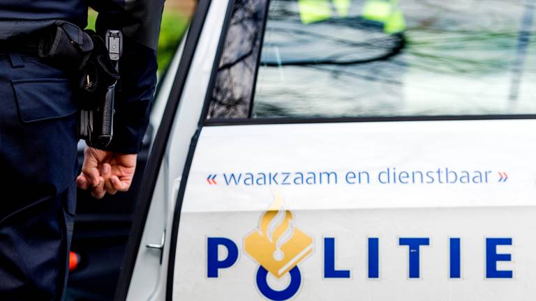 De politie is opzoek naar de dader (foto: ANP).