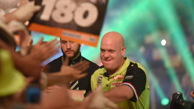 Michael van Gerwen maakt kans om de Phil Taylor Trophy te winnen (foto: VI Images).