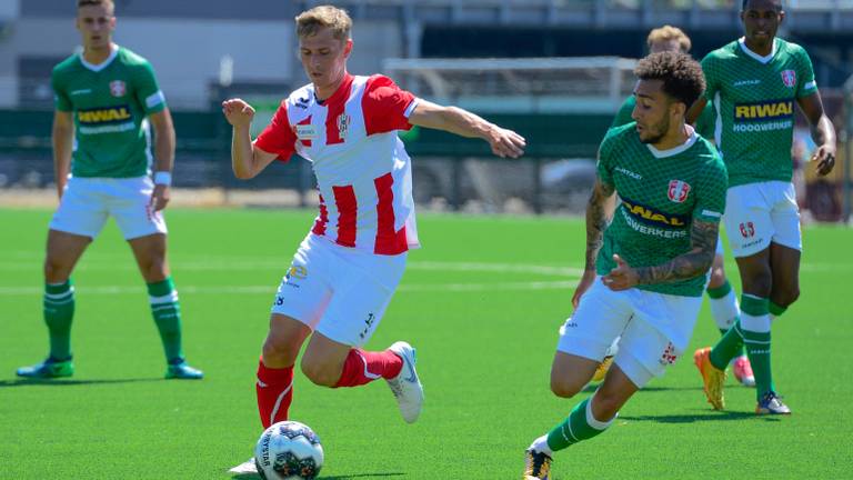 FC Oss-FC Dordrecht (foto: OrangePictures).