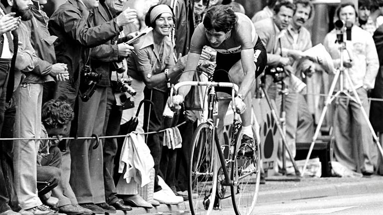 Johan van der Velde in actie tijdens één van zijn zes Tour-deelnames (foto: VI Images).