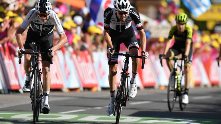 Tom Dumoulin zij aan zij met Chris Froome. (Foto: VI Images)