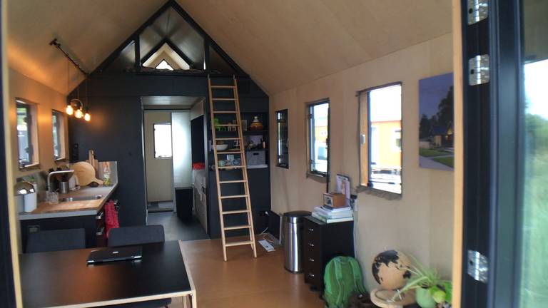 De binnenkant van een tiny house in Minitopia.