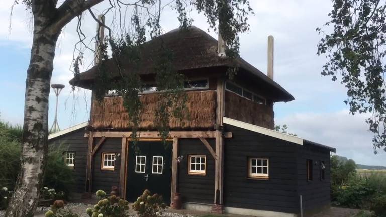 Slapen in een hooiberg bij 't Runnertje in Schaijk