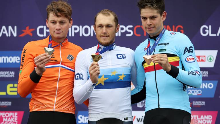 Mathieu van der Poel pakt een zilveren plak op het EK wielrennen (foto: VI Images)