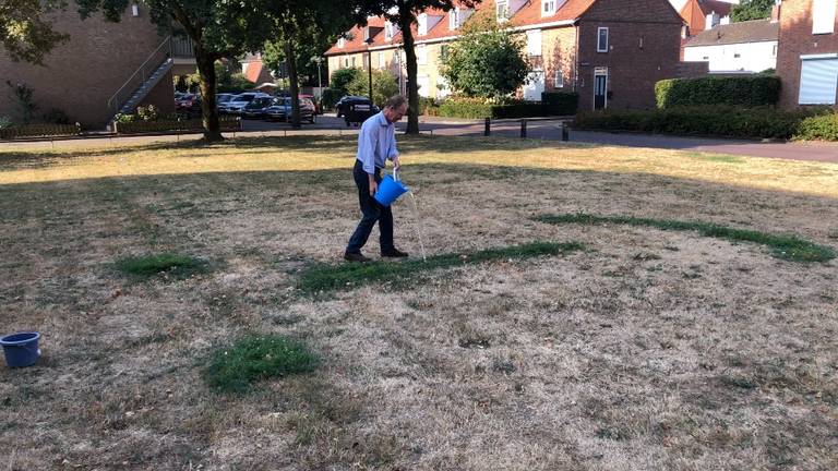 Een groene tekening, gemaakt met onzichtbare inkt