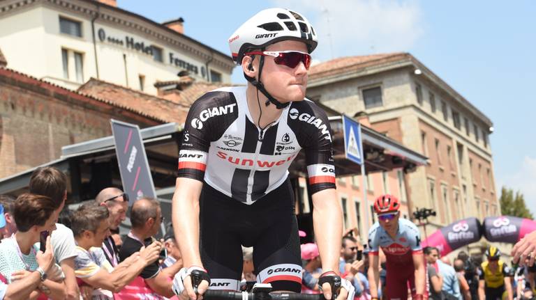 Sam Oomen weet nog niet of hij volgend jaar wél meedoet aan de Tour de France (VI Images).