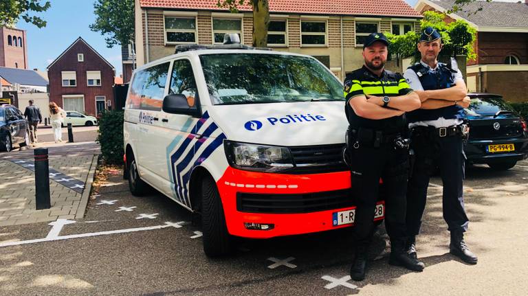 De Nederlandse Reinier Iseboud en de Belgische Eric Verboven trekken een jaar samen op, over de landsgrens (foto: Raoul Cartens)