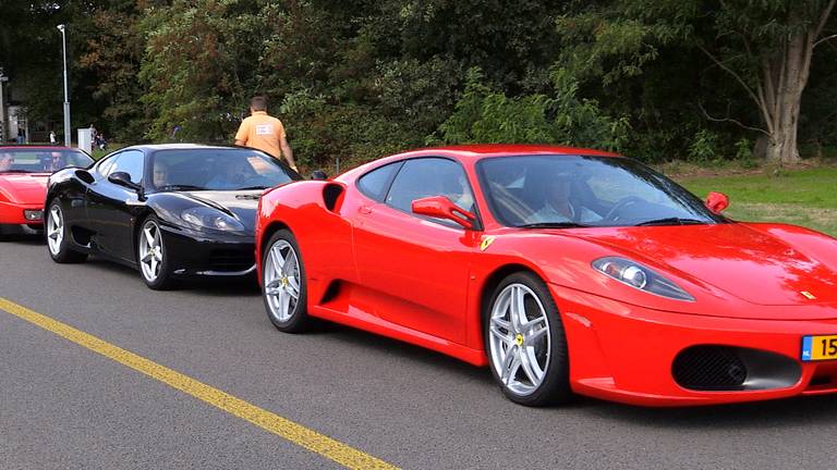 Ferrari's op de Ferraridag.