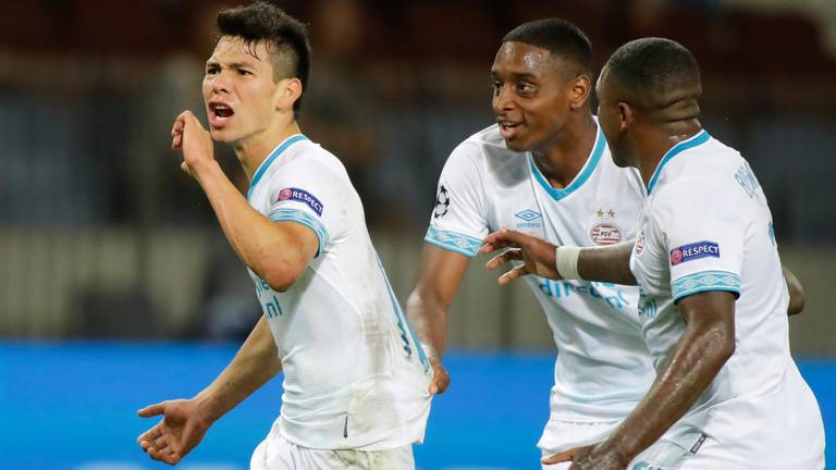 Hirving Lozano juicht na de 1-2 tegen BATE Borisov (foto: VI Images).