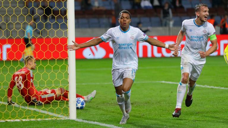 Donyell Malen In Soort Van Droom Na Winnende Goal In Champions League Telefoon Staat In De Fik Omroep Brabant