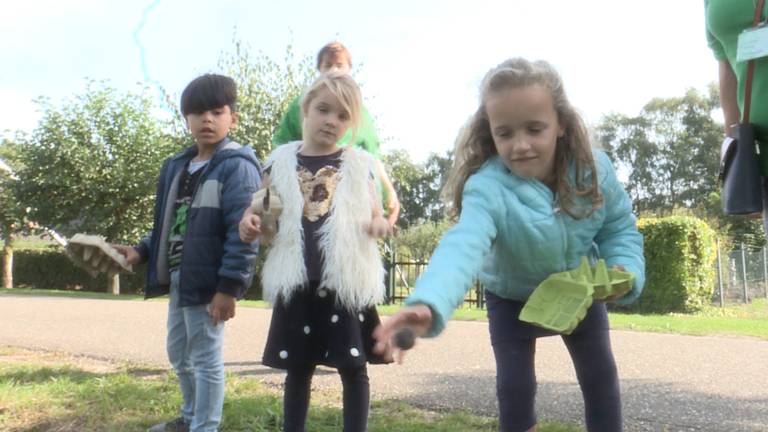 Basisschoolleerlingen uit Reek geven kleur aan de Zuiderwaterlinie