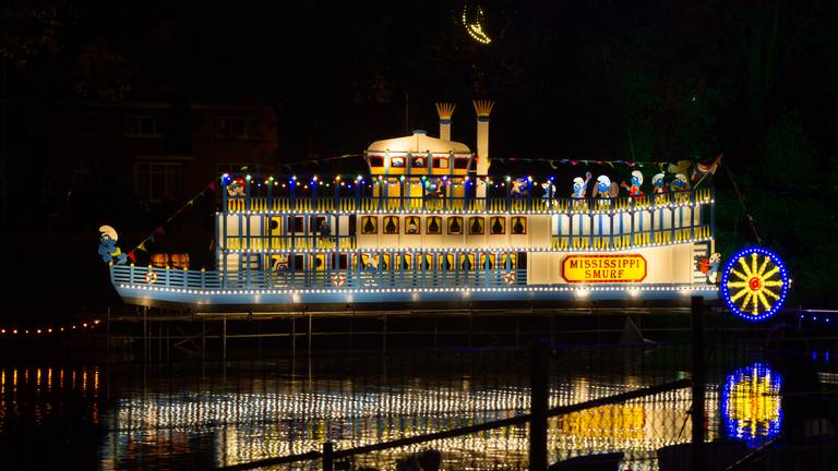 De Mississippismurf, een van de bezienswaardigheden aan de Lichtjesroute