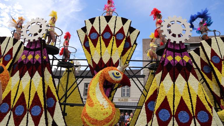 Het bloemencorso in Valkenswaard in 2018. (Foto: Karin Kamp)