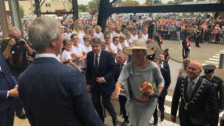 Halverwege de middag arriveerde Koningin Maximá