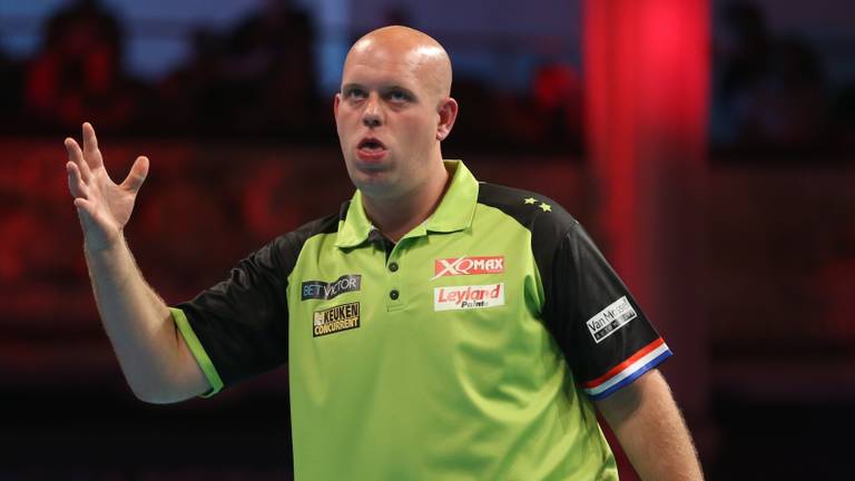 Michael van Gerwen is de discussie beu (foto: VI Images).