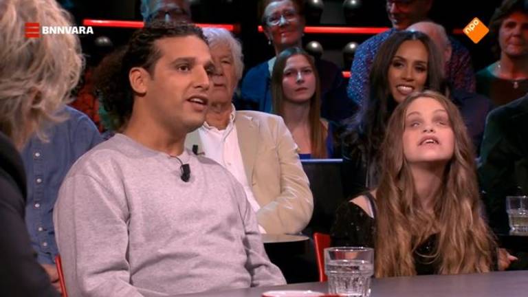 Ali B. en Floor in De Wereld Draait Door. (Foto: BNN/VARA)