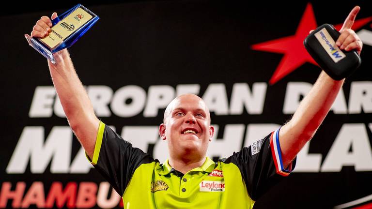 Michael van Gerwen is superieur tijdens Euro Tour-toernooien (foto: VI Images).