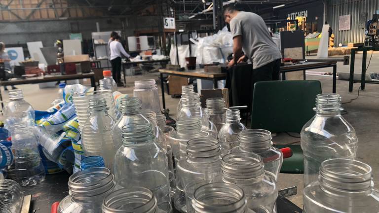 In Eindhoven wordt druk gewerkt aan het recyclen van plastic