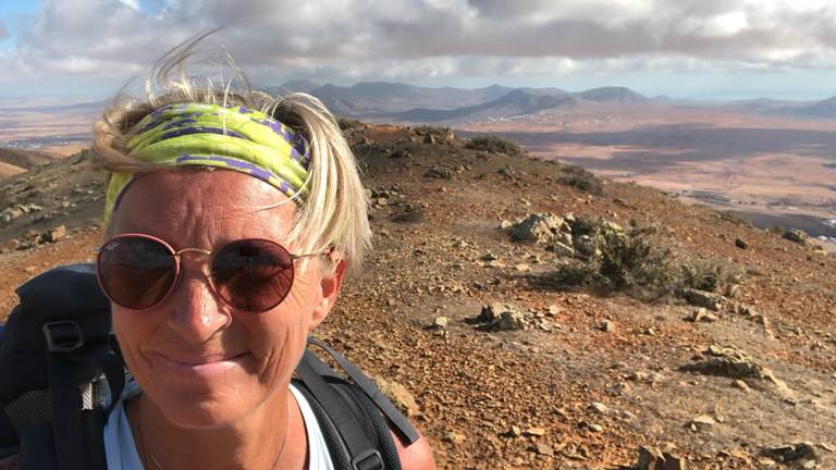 Jeanne tijdens haar wandeltocht op Fuerteventura (foto: Jeanne van den Reek)