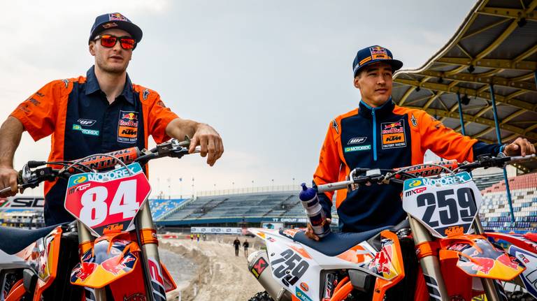 Jeffrey Herlings en Glenn Coldenhoff maakten indruk bij de kwalificatie (foto: ANP).