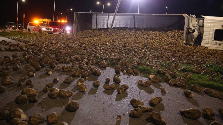 De suikerbieten waren bijna op hun eindbestemming: de Suikerunie (Foto: Christian Traets/SQ Vision Mediaprodukties)