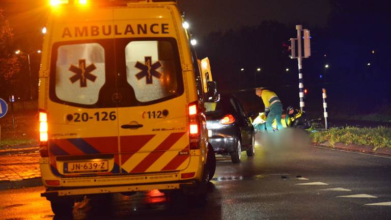 De hulpverlening na het ongeluk mocht niet baten (foto: Perry Roovers/SQ Vision Mediaprodukties).