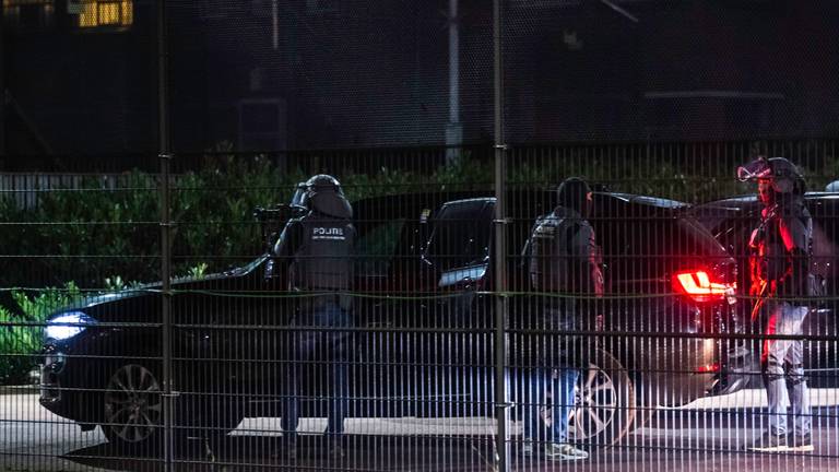 De politie oefent bij de oude Willem II gevangenis in Tilburg. Foto: Jack Brekelmans