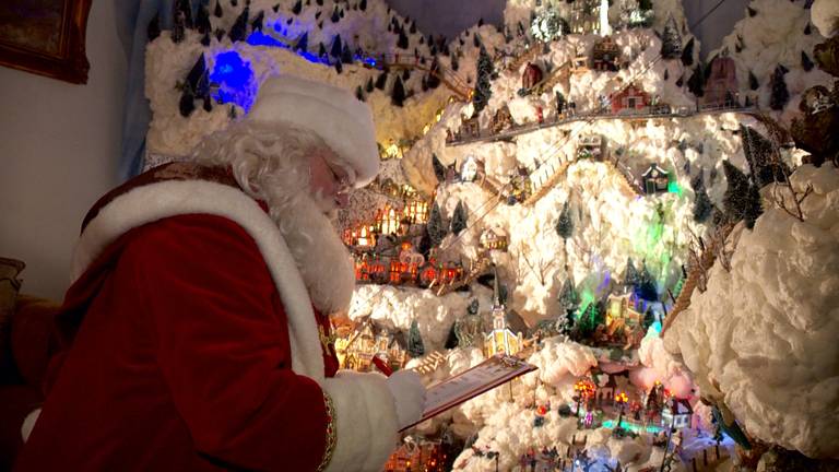 De bijzondere kerststal van de familie Verstraten in Mill.