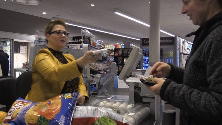 Gekkenhuis om alle boodschappen op tijd in de winkel te krijgen