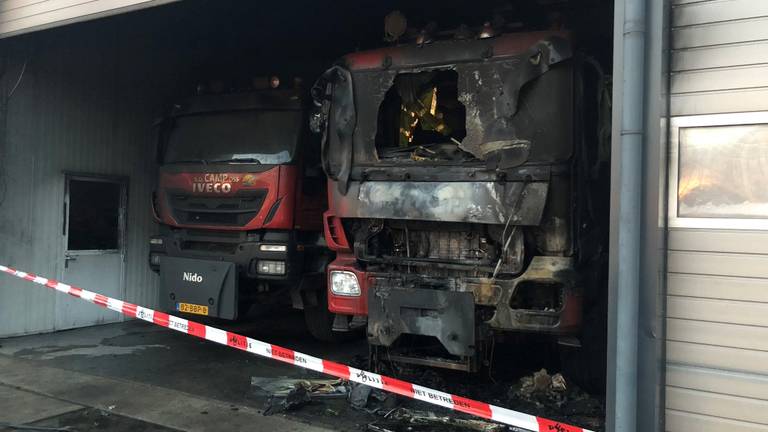 De ravage na de brand is aanzienlijk. (Foto: Tonnie Vossen)