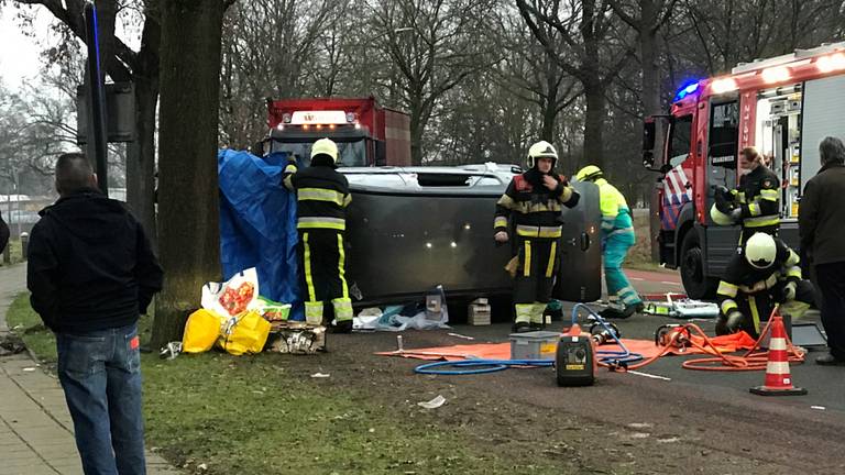 Eenzijdig ongeluk in Vught (foto: Bart Meesters)