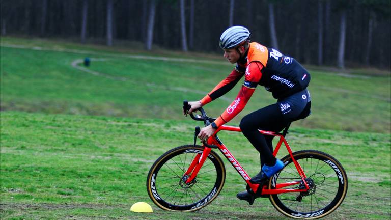 Lars Boom aan het trainen (foto: John Kuijsters)