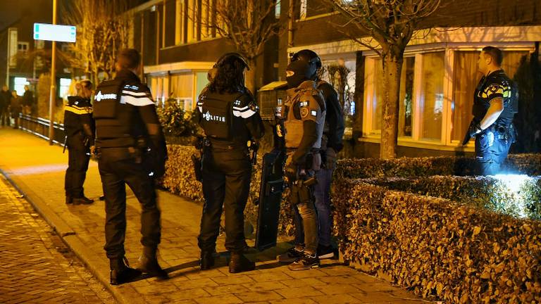 Er werd een arrestatieteam ingezet. (Foto: Toby de Kort/De Kort Media)