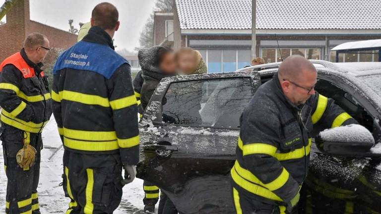 Het kindje zat twintig minuten opgesloten. (Foto: Toby de Kort)