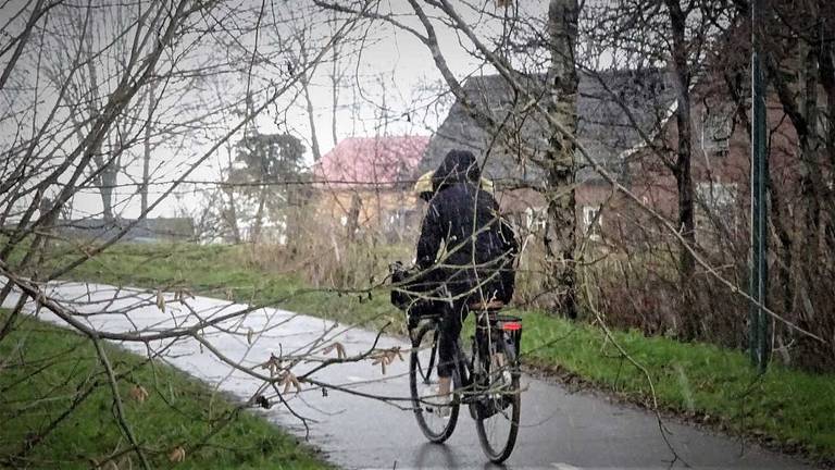 Het wordt koud met Bevrijdingsdag  (Foto: Joop van der Kaa).