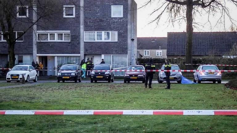 Hakan Zatsan werd doodgeschoten naast zijn auto. (Foto: Danny van Schijndel)