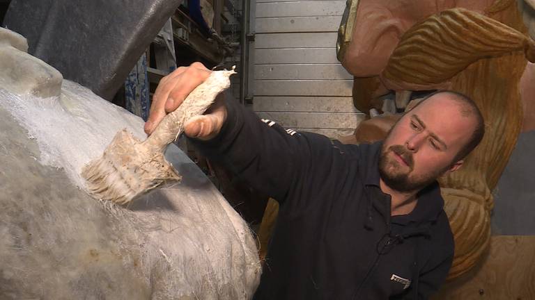 In de bouwloods van BC Waterstraot komt er geen polyester meer aan te pas (foto: Erik Peeters)