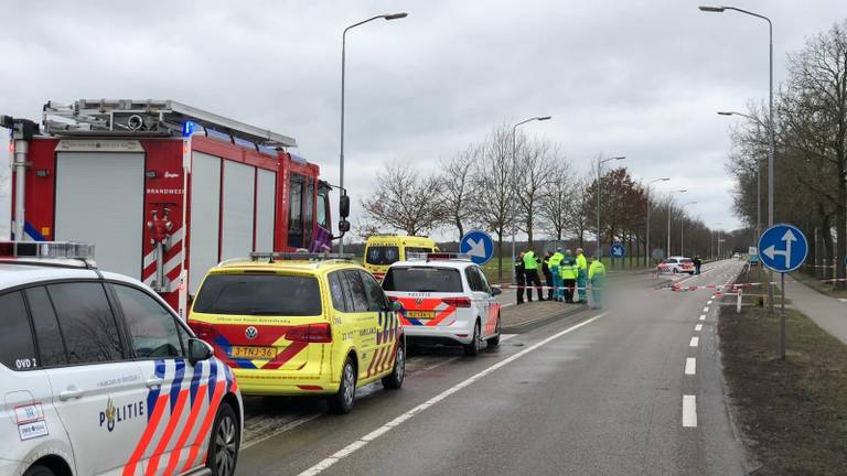 Fietser overleden door aanrijding met vrachtwagen op Kempenweg in Oirschot (Foto: Sem van Rijssel)