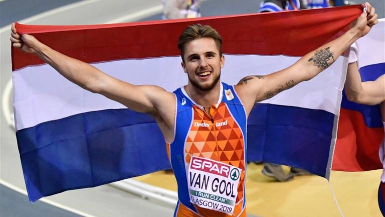 Van Gool is dolblij met zijn bronzen plak. (Foto: VI Images)