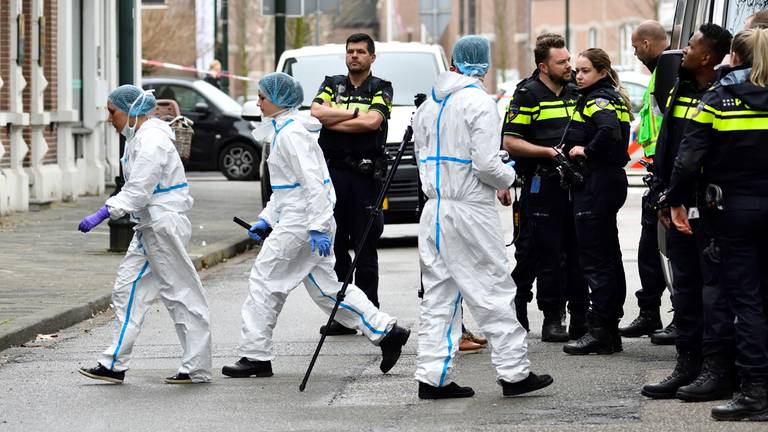 De recherche deed uitgebreid onderzoek. (Foto: Erald van der Aa)