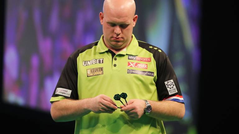 Michael van Gerwen gaat verjaardag niet vieren (foto: VI Images)