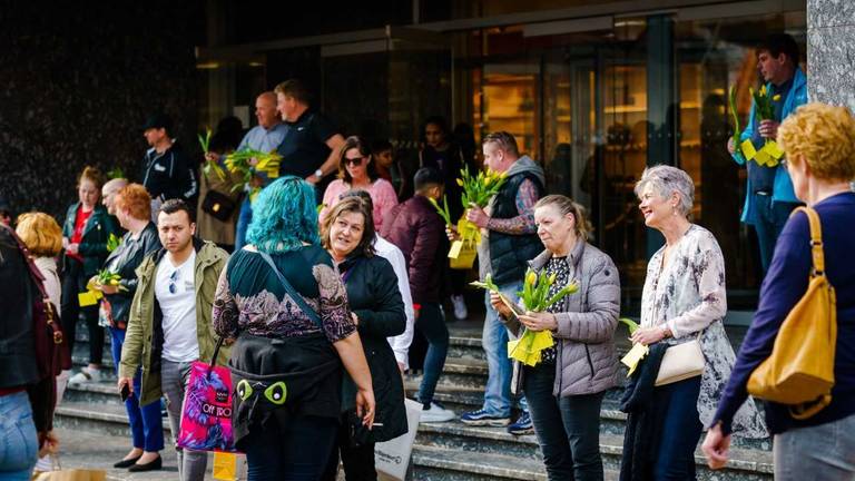 'Dwaze Zaterdag', afgelopen zaterdag bij de Bijenkorf in Rotterdam. (foto: Marco de Swart)